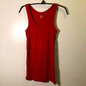🌺2 for $8🌺Red Gap Favorite Tank Top Size Medium